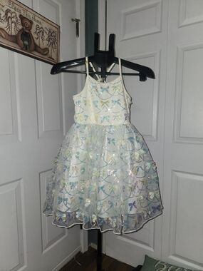 Zunie Girls Size 8 Ivory Halter Fit & Flare Tulle Sequin Bow Knee Dress(damaged)